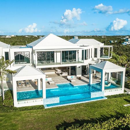 Triton Luxury Villa Провиденсиалес Экстерьер фото
