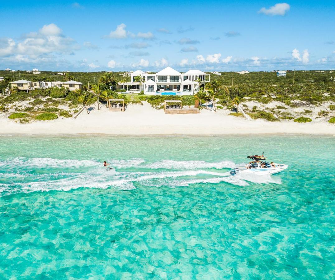 Triton Luxury Villa Провиденсиалес Экстерьер фото